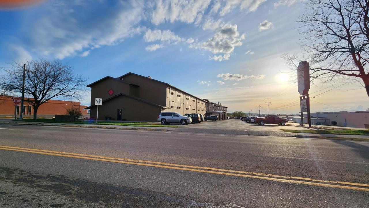 Grizzly Inn Great Falls Bagian luar foto